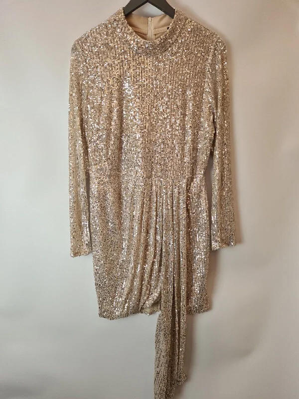 In The Style - Jac Jossa Silver Sequin Drape Mini Dress Size UK 16 **** V304 Comfortable Ruffle Mini Dress In The Style - Jac Jossa Silver Sequin Drape Mini Dress Size UK 16 **** V304 Comfortable Ruffle Mini Dress