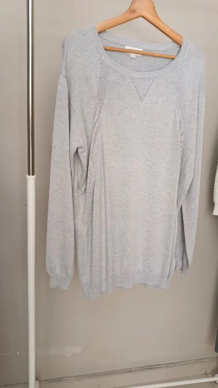 Soft Grey Cotton Blend Maternity & Nursing Jumper Faux Fur Fabric Real Fur Fabric Shearling Fabric Soft Grey Cotton Blend Maternity & Nursing Jumper Faux Fur Fabric Real Fur Fabric Shearling Fabric