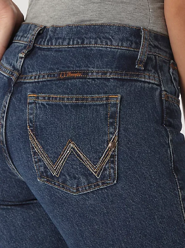 WRC10AS32 Wrangler Women's Ultimate Riding jean 32' Comfortable Full-Length Denim Jeans WRC10AS32 Wrangler Women's Ultimate Riding jean 32' Comfortable Full-Length Denim Jeans
